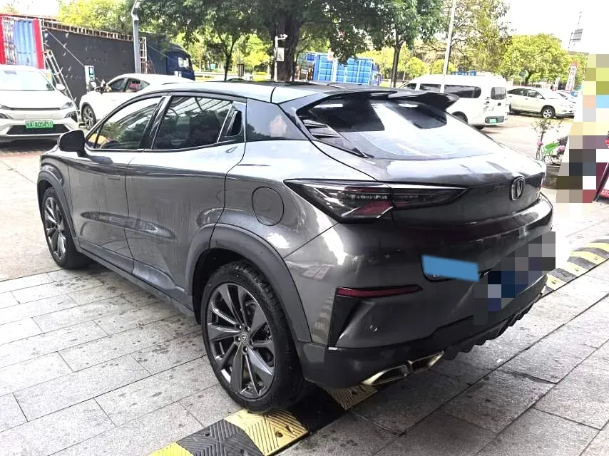 2020 ChangAn UNI-T 1.5T 180HP L4 7DCT,autocango,china used car exporter,china ev exporter,chinese used car exporter,chinese used ev exporter