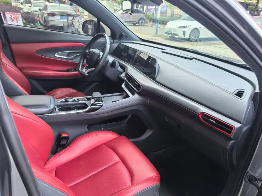 2020 ChangAn UNI-T 1.5T 180HP L4 7DCT,autocango,china used car exporter,china ev exporter,chinese used car exporter,chinese used ev exporter