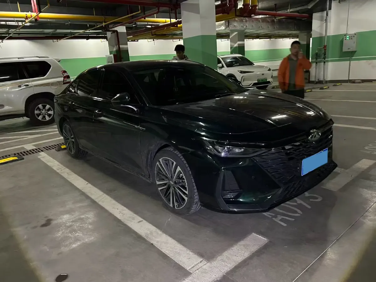 2023 Chery Arrizo 8 2.0T 254HP L4 7DCT,autocango,china used car exporter,china ev exporter,chinese used car exporter,chinese used ev exporter