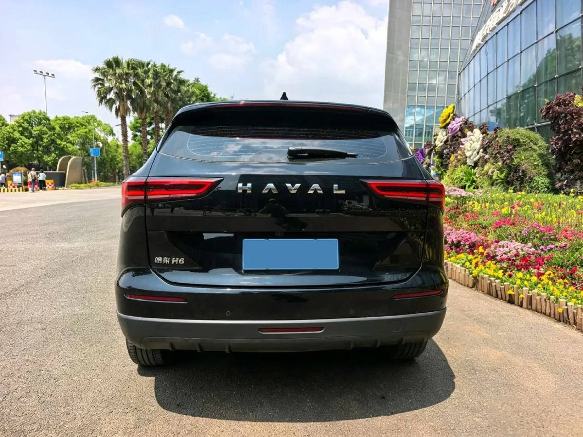 2024 Haval H6 1.5T 184HP L4 7DCT,autocango,china used car exporter,china ev exporter,chinese used car exporter,chinese used ev exporter