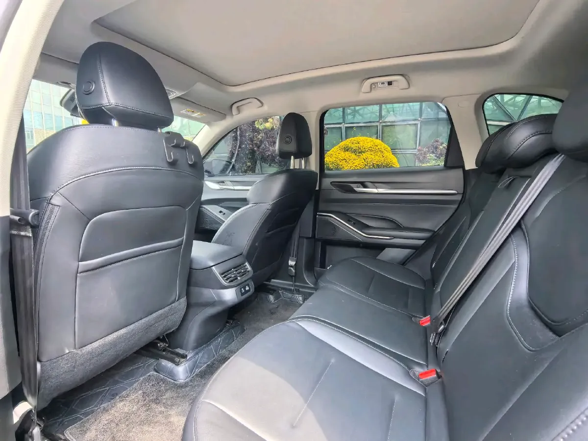 2024 Haval H6 1.5T 184HP L4 7DCT,autocango,china used car exporter,china ev exporter,chinese used car exporter,chinese used ev exporter