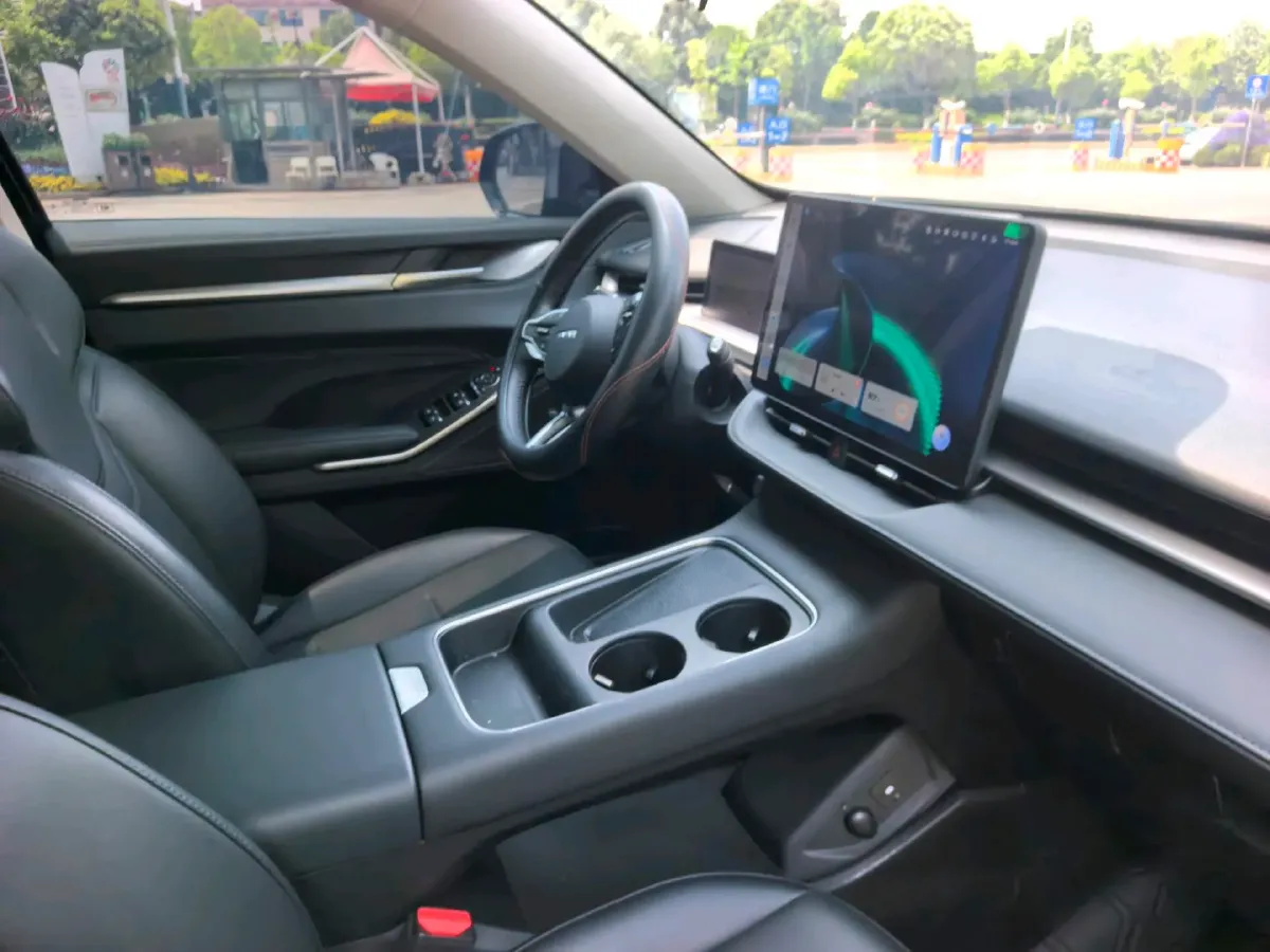 2024 Haval H6 1.5T 184HP L4 7DCT,autocango,china used car exporter,china ev exporter,chinese used car exporter,chinese used ev exporter