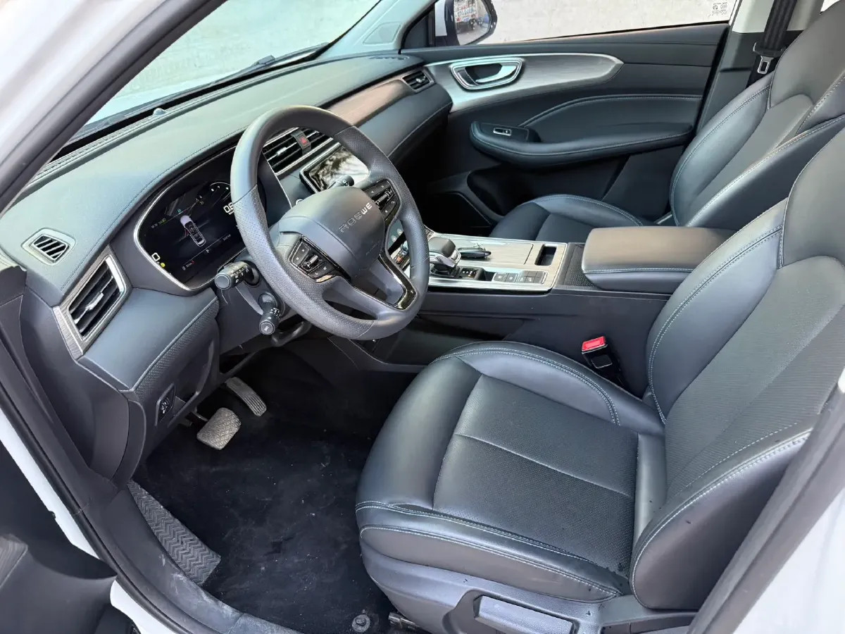 2023 Roewe RX5 1.5T 181HP L4 7DCT,autocango,china used car exporter,china ev exporter,chinese used car exporter,chinese used ev exporter