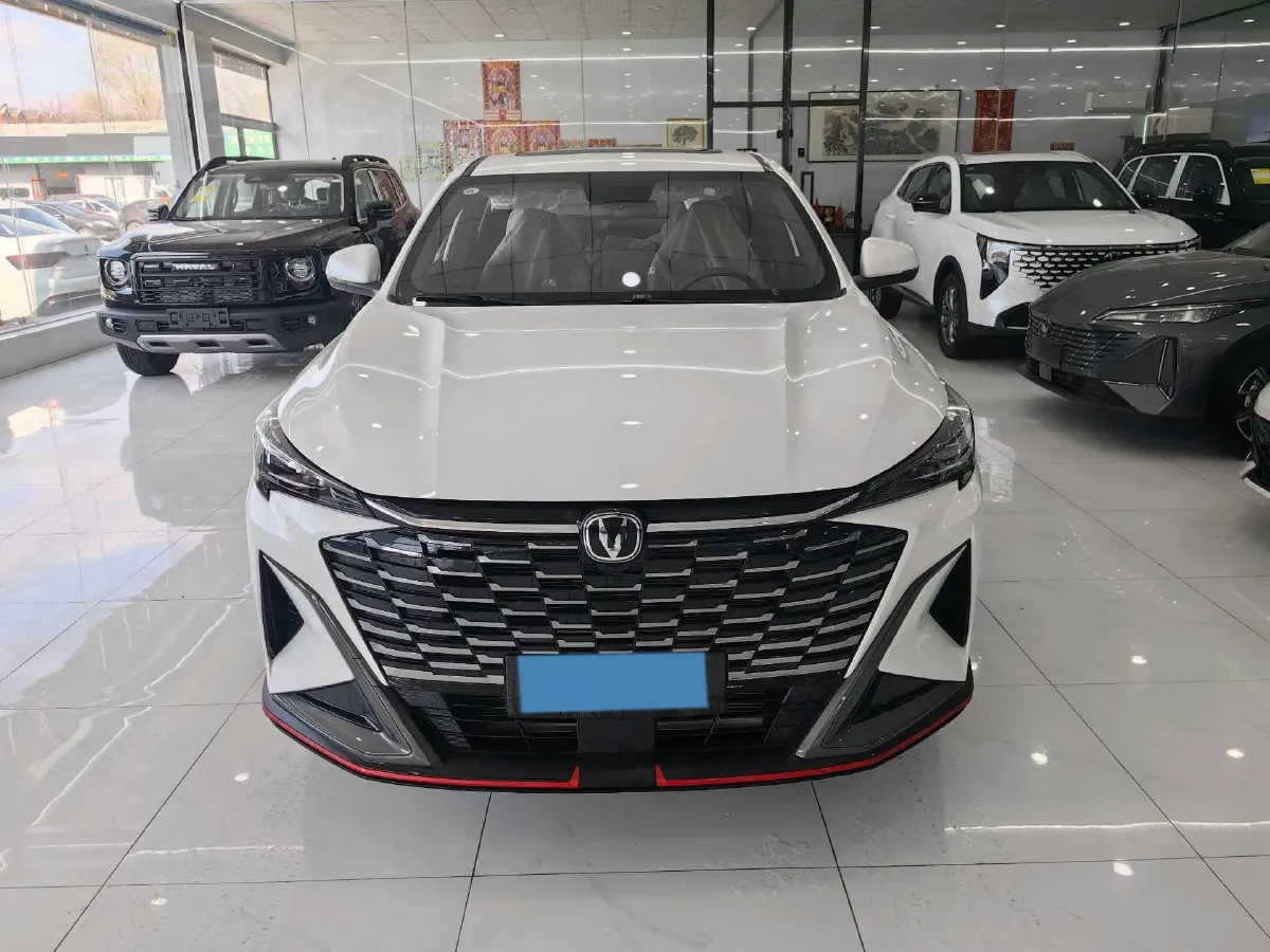 2026 ChangAn X5 PLUS 1.5T 192HP L4 7DCT,autocango,china used car exporter,china ev exporter,chinese used car exporter,chinese used ev exporter