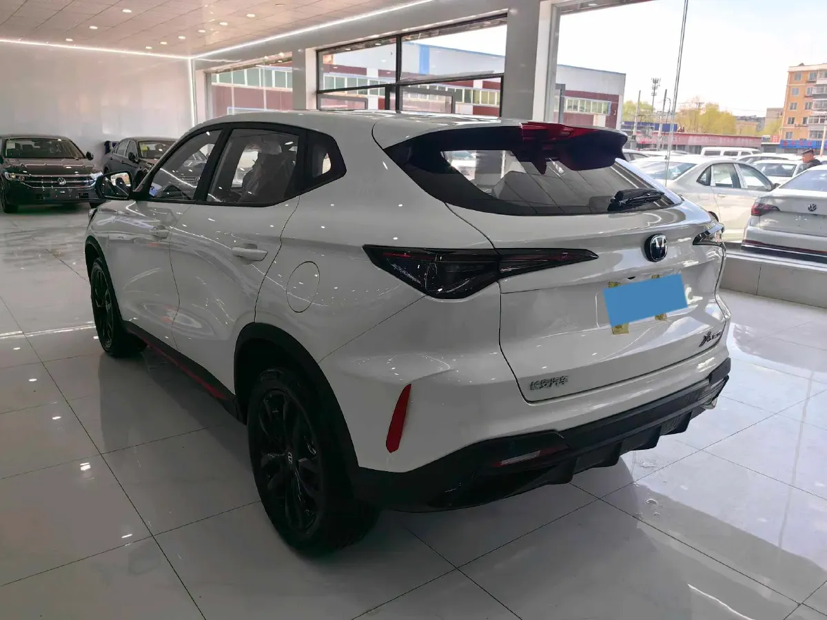 2026 ChangAn X5 PLUS 1.5T 192HP L4 7DCT,autocango,china used car exporter,china ev exporter,chinese used car exporter,chinese used ev exporter