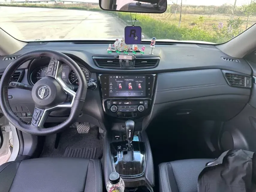 2022 Nissan X-Trail 2.0L 151HP L4 CVT,autocango,china used car exporter,china ev exporter,chinese used car exporter,chinese used ev exporter