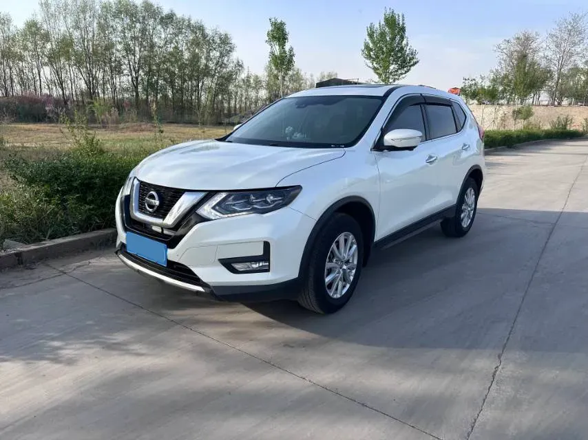 2022 Nissan X-Trail 2.0L 151HP L4 CVT,autocango,china used car exporter,china ev exporter,chinese used car exporter,chinese used ev exporter