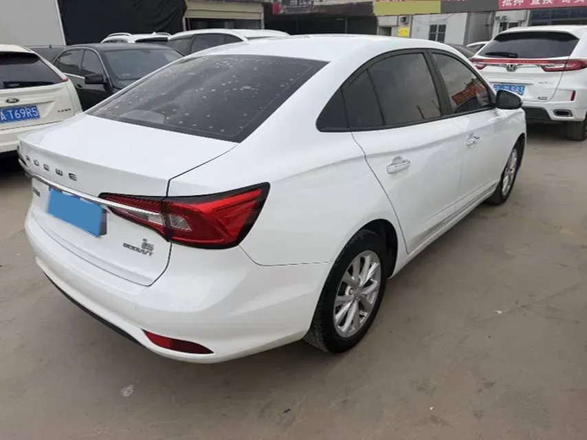 2021 Roewe i5 1.5L 120HP L4 5MT,autocango,china used car exporter,china ev exporter,chinese used car exporter,chinese used ev exporter