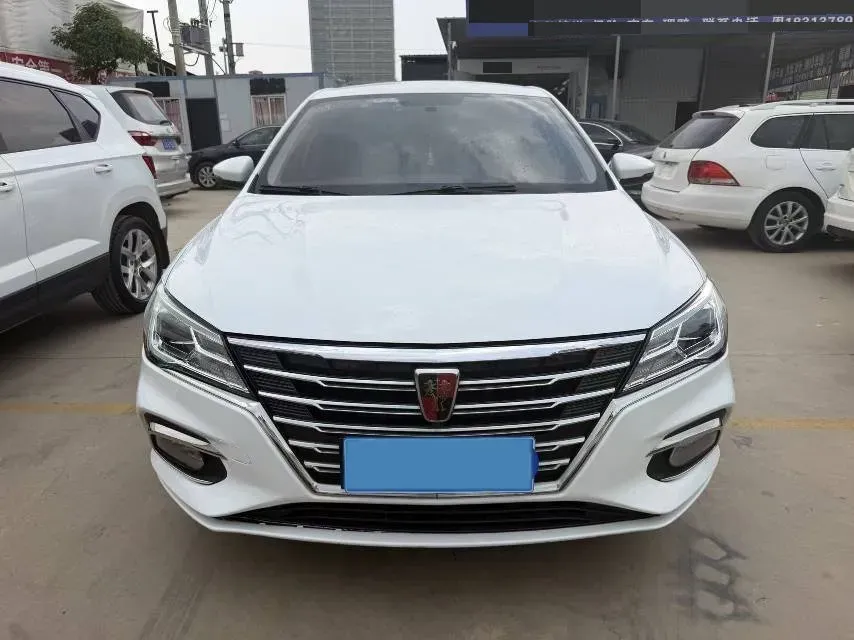 2021 Roewe i5 1.5L 120HP L4 5MT,autocango,china used car exporter,china ev exporter,chinese used car exporter,chinese used ev exporter