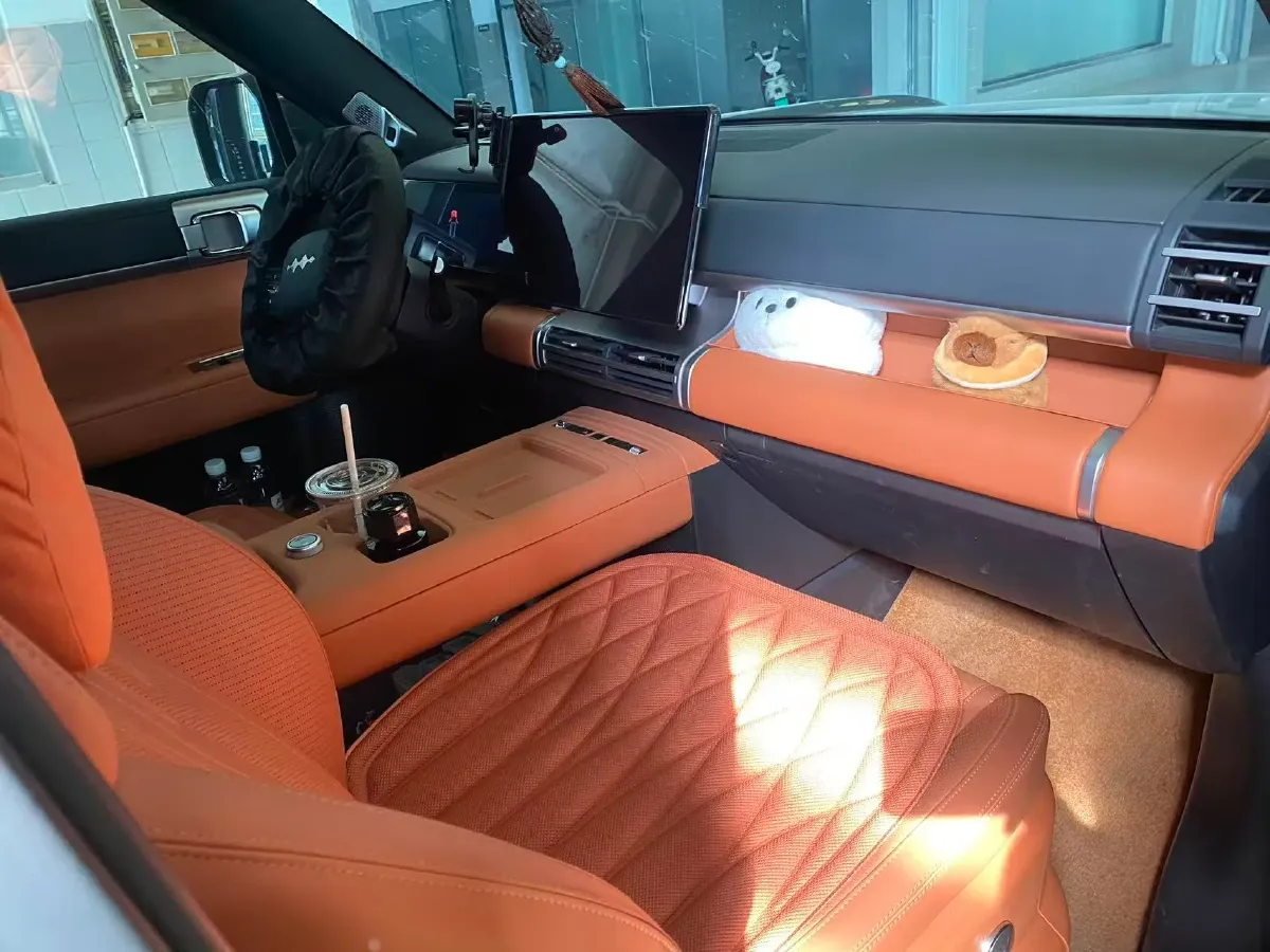 2025 FangChengBao Tai 7 1.5T 156HP L4 E-CVT PHEV,autocango,china used car exporter,china ev exporter,chinese used car exporter,chinese used ev exporter