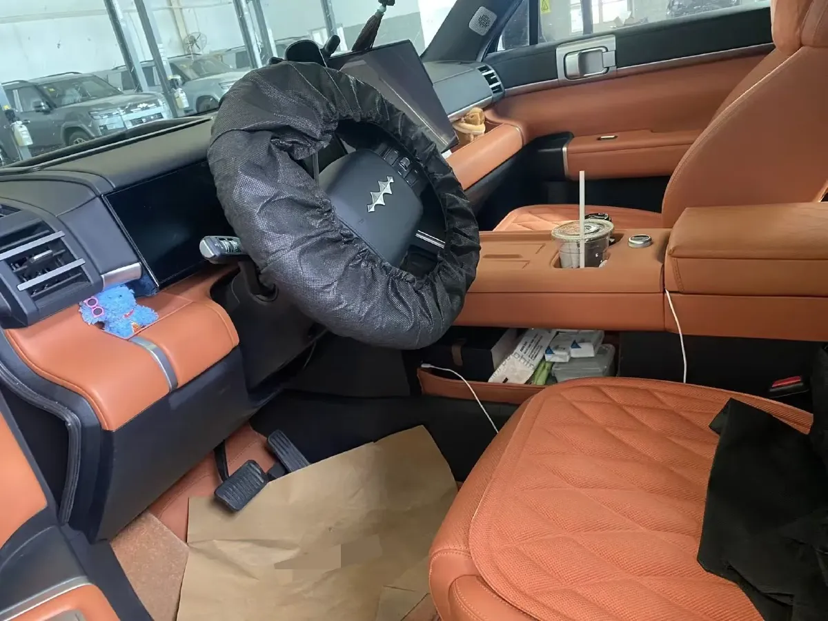 2025 FangChengBao Tai 7 1.5T 156HP L4 E-CVT PHEV,autocango,china used car exporter,china ev exporter,chinese used car exporter,chinese used ev exporter