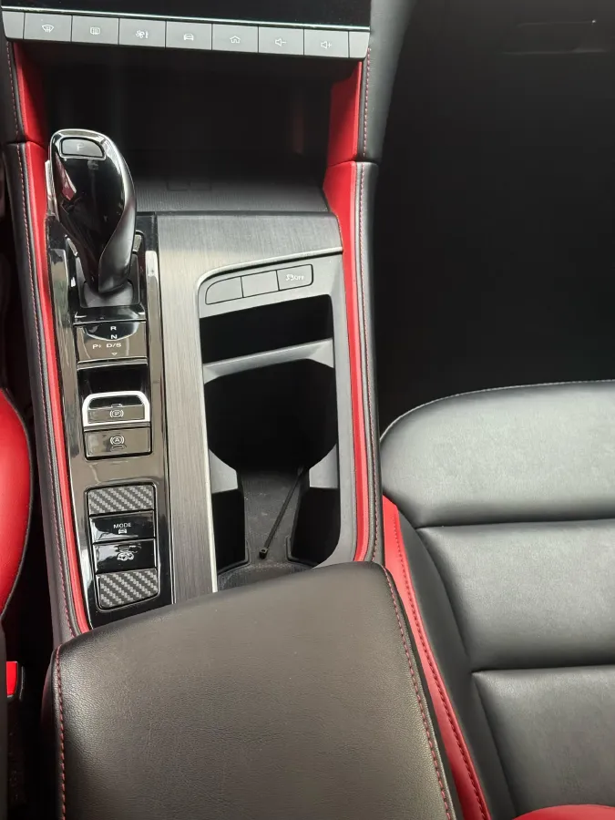 2020 MG MG6 1.5T 181HP L4 7DCT,autocango,china used car exporter,china ev exporter,chinese used car exporter,chinese used ev exporter