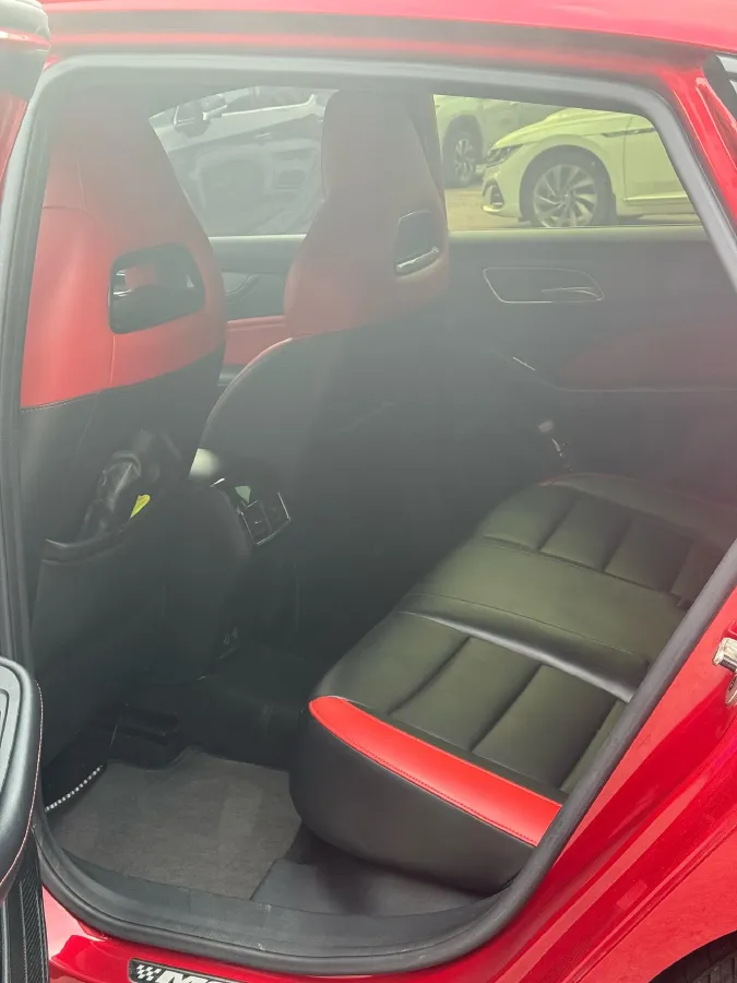 2020 MG MG6 1.5T 181HP L4 7DCT,autocango,china used car exporter,china ev exporter,chinese used car exporter,chinese used ev exporter