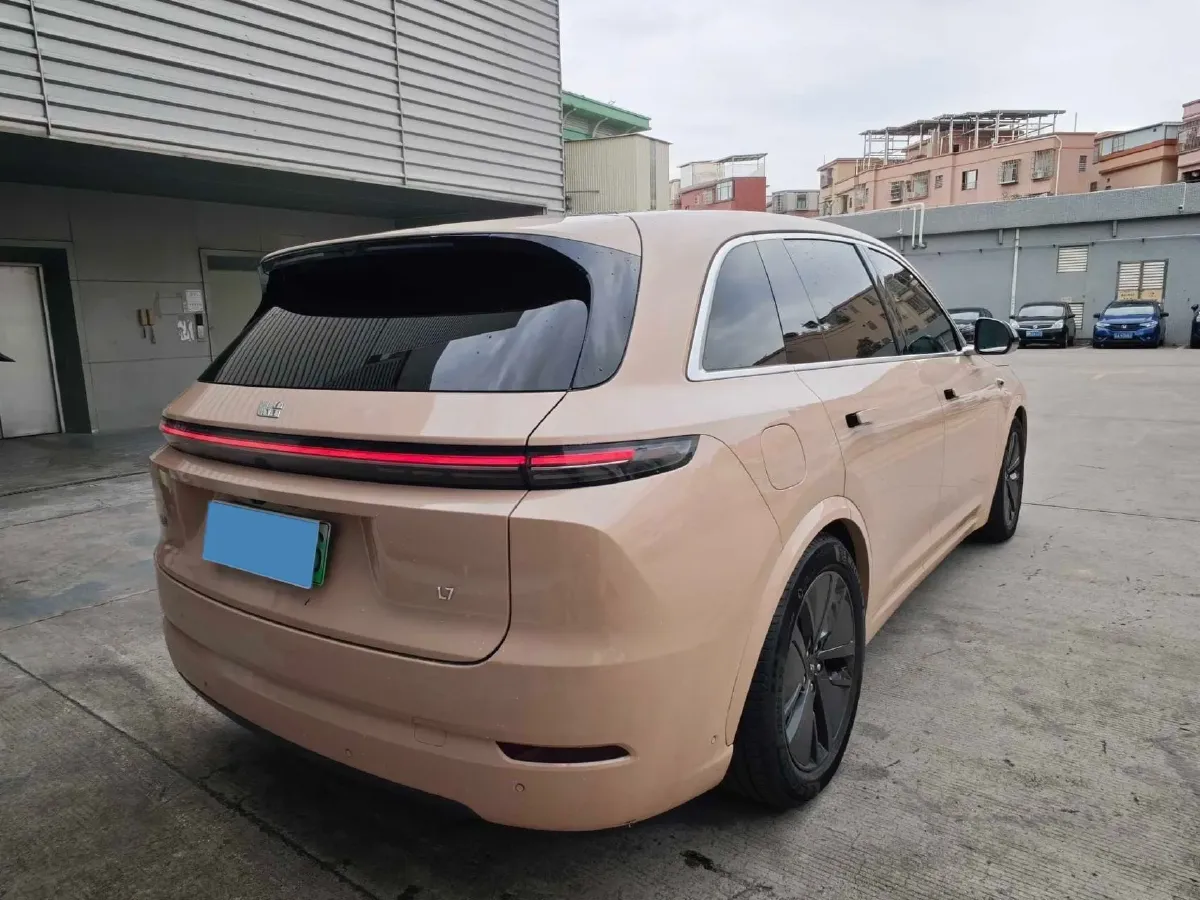 2024 Li L8 Range Extended 154HP REEV 42.8KWH,autocango,china used car exporter,china ev exporter,chinese used car exporter,chinese used ev exporter