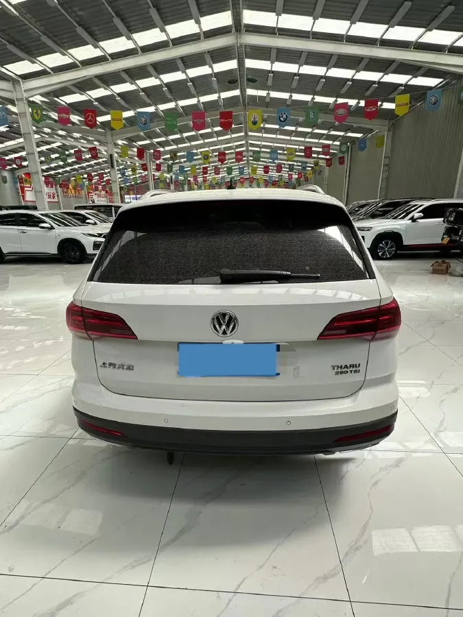 2019 MINI MINI 1.5T 102HP L3 7DCT,autocango,china used car exporter,china ev exporter,chinese used car exporter,chinese used ev exporter