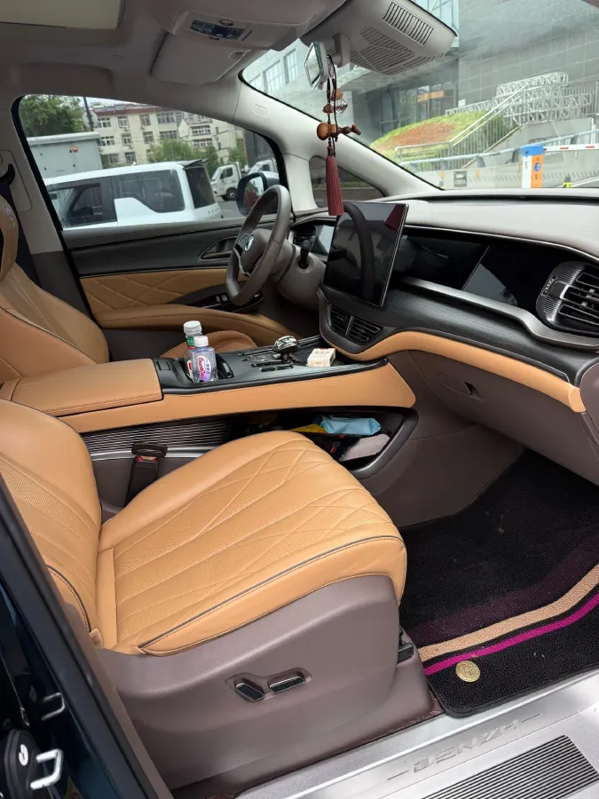 2022 Mercedes-Benz GLC Class 2.0T 197HP L4 9AT,autocango,china used car exporter,china ev exporter,chinese used car exporter,chinese used ev exporter