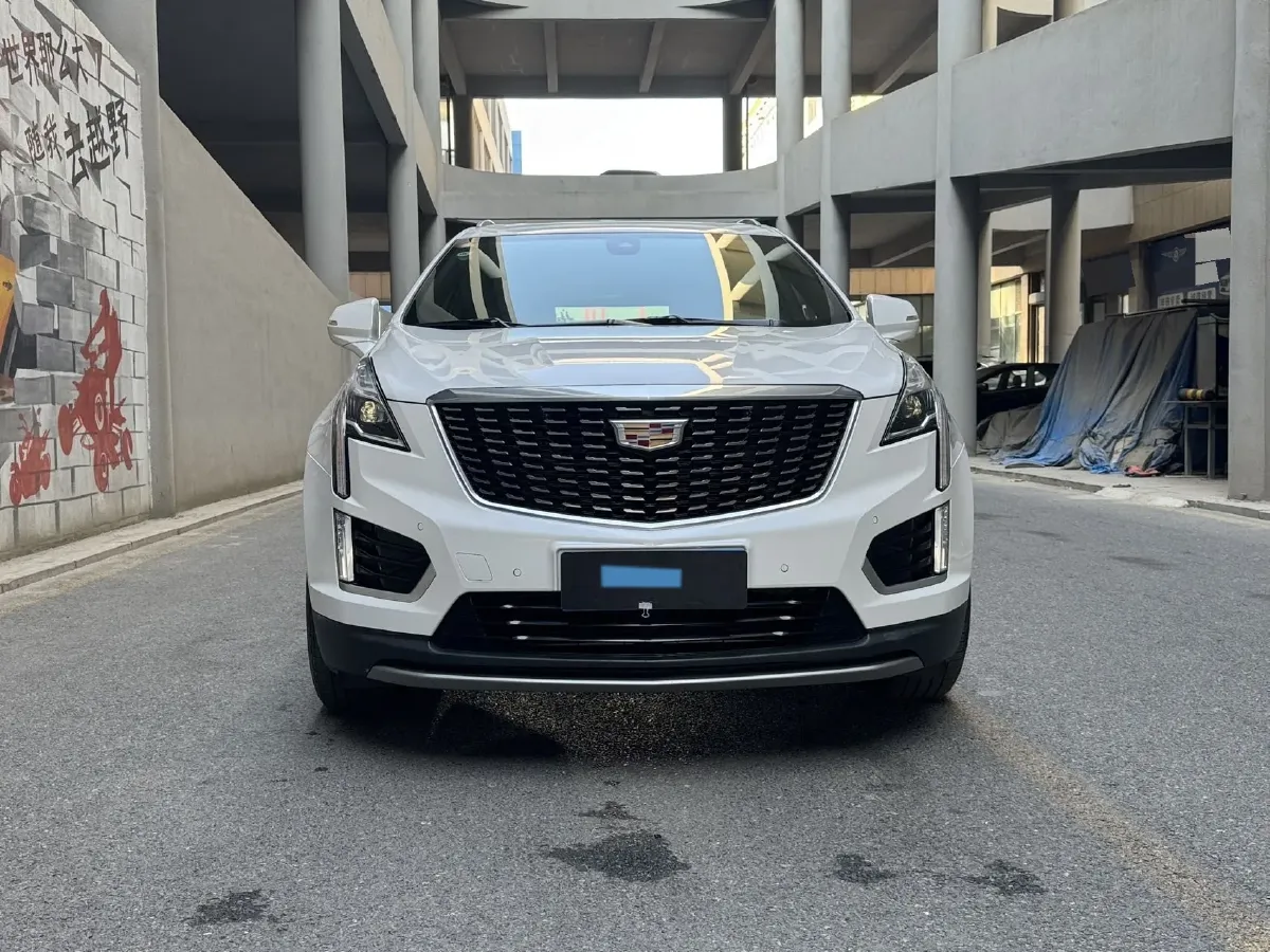 2021 Cadillac XT5 2.0T 237HP L4 9AT,autocango,china used car exporter,china ev exporter,chinese used car exporter,chinese used ev exporter