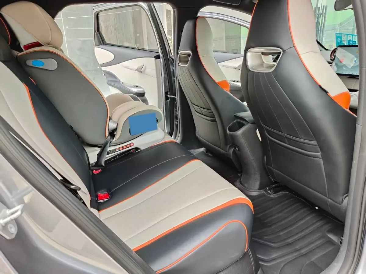 2021 Ford Escort 1.5L 122HP L3 6AT,autocango,china used car exporter,china ev exporter,chinese used car exporter,chinese used ev exporter