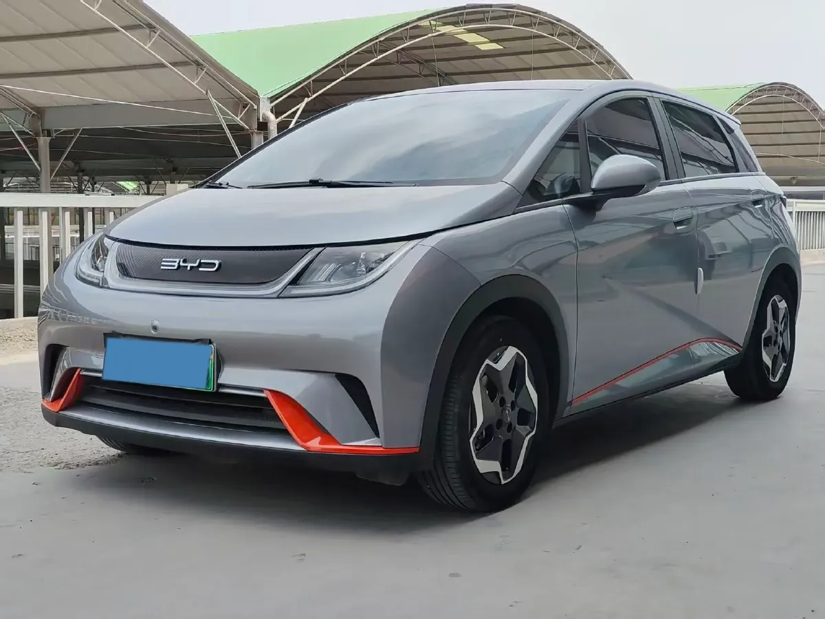 2021 Ford Escort 1.5L 122HP L3 6AT,autocango,china used car exporter,china ev exporter,chinese used car exporter,chinese used ev exporter