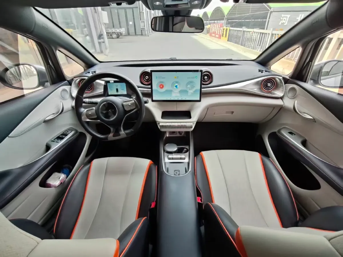 2021 Ford Escort 1.5L 122HP L3 6AT,autocango,china used car exporter,china ev exporter,chinese used car exporter,chinese used ev exporter