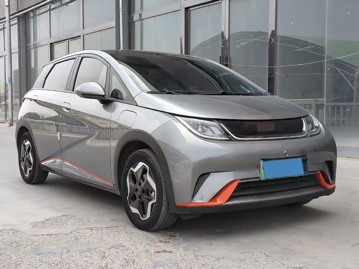 2021 Ford Escort 1.5L 122HP L3 6AT,autocango,china used car exporter,china ev exporter,chinese used car exporter,chinese used ev exporter