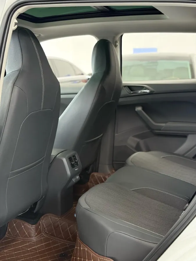 2023 Volkswagen T-Cross 1.5T 160HP L4 7DCT,autocango,china used car exporter,china ev exporter,chinese used car exporter,chinese used ev exporter