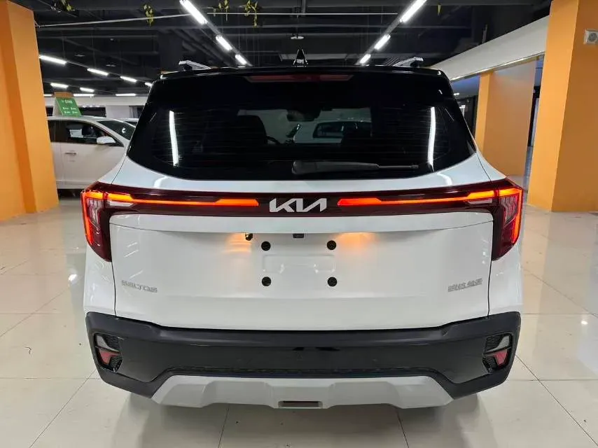 2023 Kia Seltos 1.5L 115HP L4 CVT,autocango,china used car exporter,china ev exporter,chinese used car exporter,chinese used ev exporter