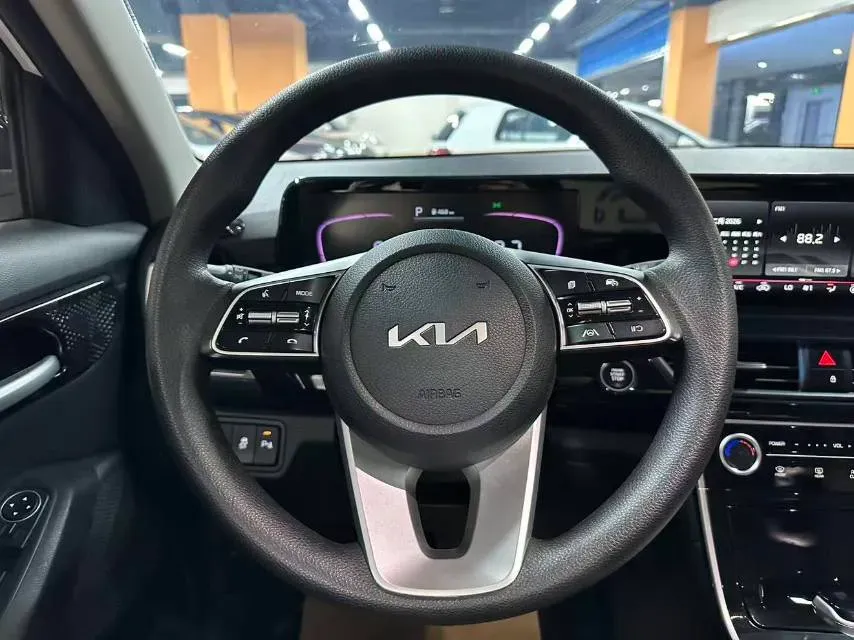 2023 Kia Seltos 1.5L 115HP L4 CVT,autocango,china used car exporter,china ev exporter,chinese used car exporter,chinese used ev exporter