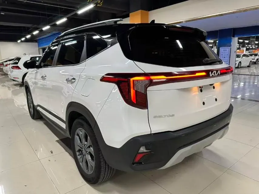 2023 Kia Seltos 1.5L 115HP L4 CVT,autocango,china used car exporter,china ev exporter,chinese used car exporter,chinese used ev exporter