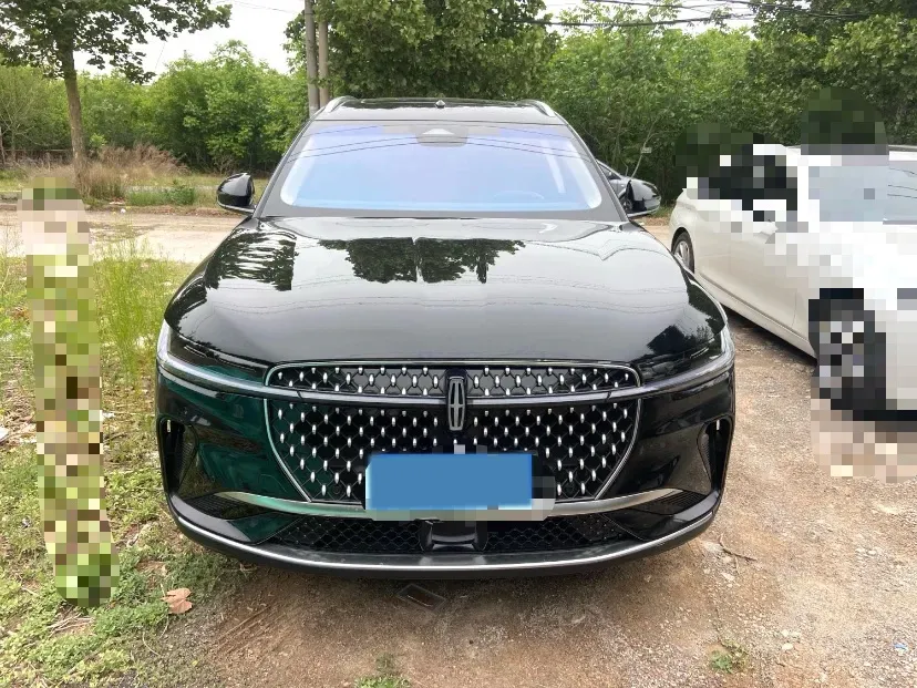 2023 Lincoln Nautilus 2.0T 261HP L4 8AT,autocango,china used car exporter,china ev exporter,chinese used car exporter,chinese used ev exporter