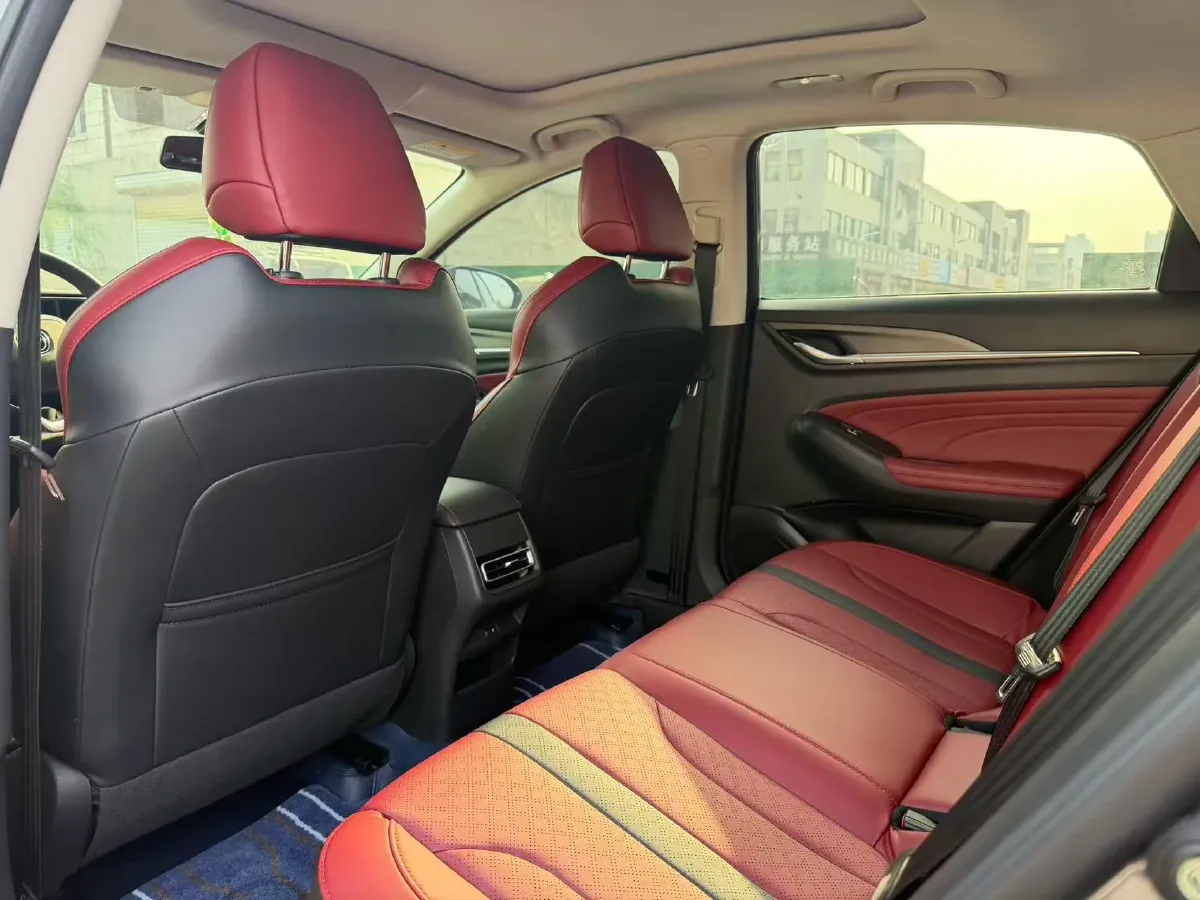 2021 ChangAn Eado 1.4T 160HP L4 7DCT,autocango,china used car exporter,china ev exporter,chinese used car exporter,chinese used ev exporter