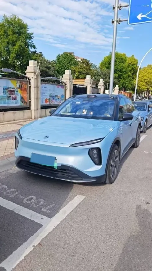 2024 NIO ES6 BEV 75KWH,autocango,china used car exporter,china ev exporter,chinese used car exporter,chinese used ev exporter