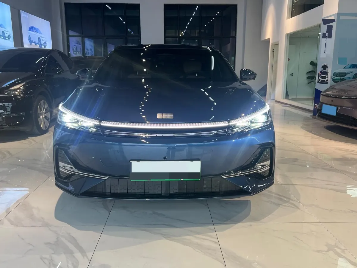 2025 Geely Galaxy A7 1.5L 112HP L4 1DHT PHEV,autocango,china used car exporter,china ev exporter,chinese used car exporter,chinese used ev exporter