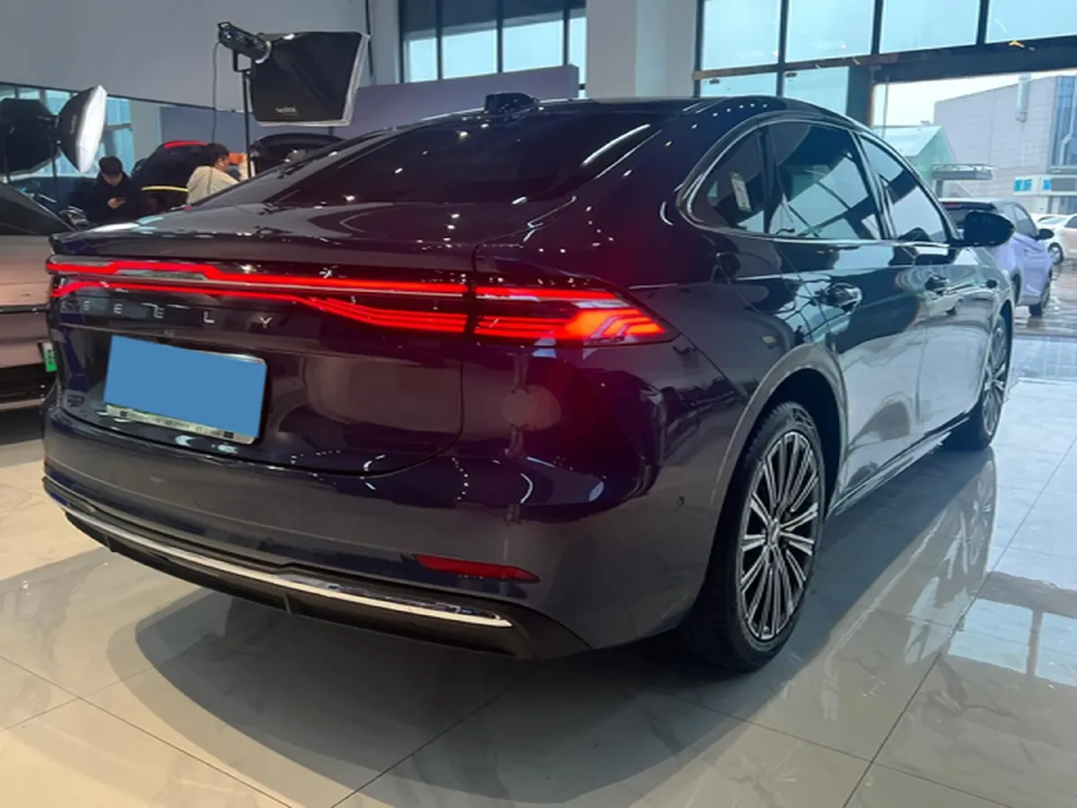 2025 Geely Galaxy A7 1.5L 112HP L4 1DHT PHEV,autocango,china used car exporter,china ev exporter,chinese used car exporter,chinese used ev exporter
