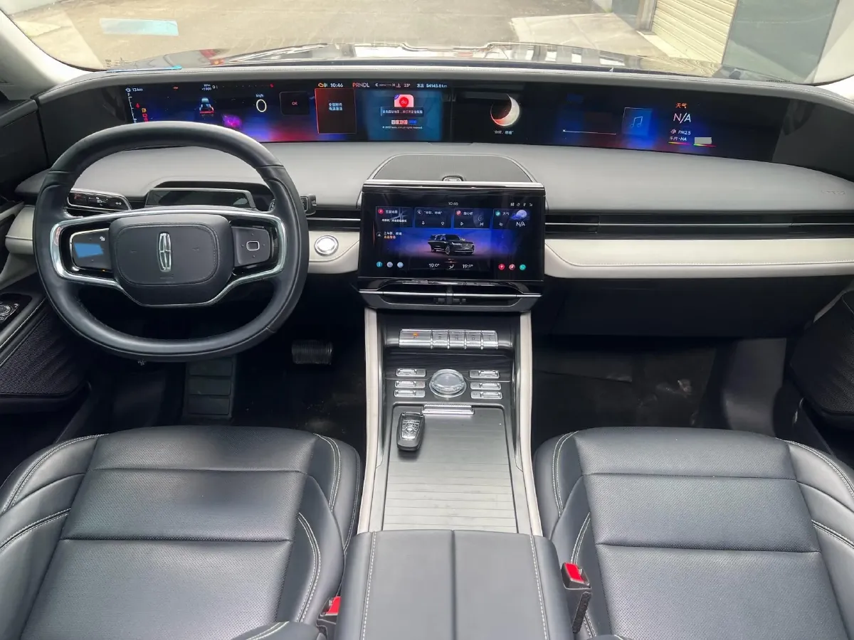 2023 Lincoln Nautilus 2.0T 261HP L4 8AT,autocango,china used car exporter,china ev exporter,chinese used car exporter,chinese used ev exporter