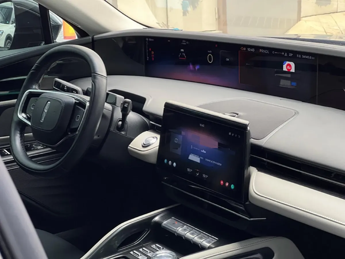 2023 Lincoln Nautilus 2.0T 261HP L4 8AT,autocango,china used car exporter,china ev exporter,chinese used car exporter,chinese used ev exporter