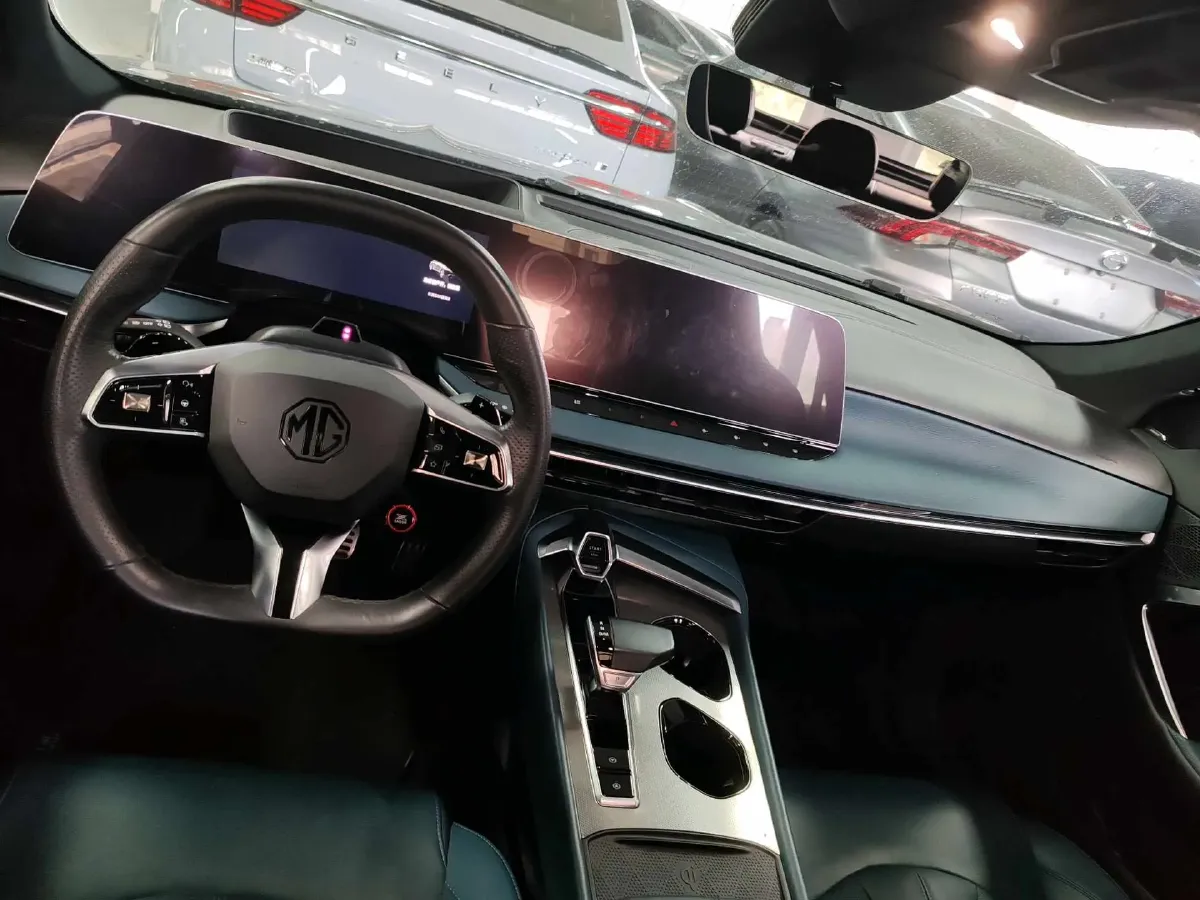 2023 MG 7 2.0T 261HP L4 9AT,autocango,china used car exporter,china ev exporter,chinese used car exporter,chinese used ev exporter