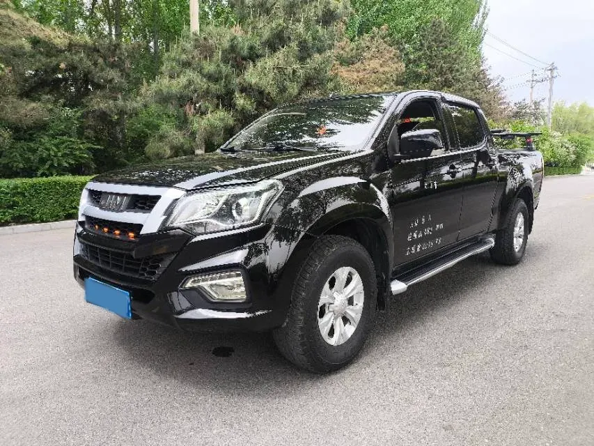 2019 Isuzu RE-MAX Jim 2.0T 204HP L4 5MT,autocango,china used car exporter,china ev exporter,chinese used car exporter,chinese used ev exporter
