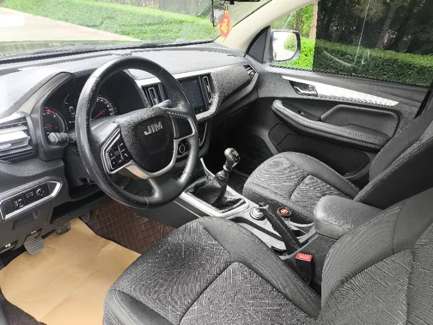 2019 Isuzu RE-MAX Jim 2.0T 204HP L4 5MT,autocango,china used car exporter,china ev exporter,chinese used car exporter,chinese used ev exporter