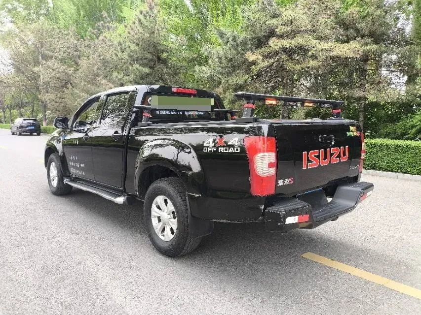 2019 Isuzu RE-MAX Jim 2.0T 204HP L4 5MT,autocango,china used car exporter,china ev exporter,chinese used car exporter,chinese used ev exporter