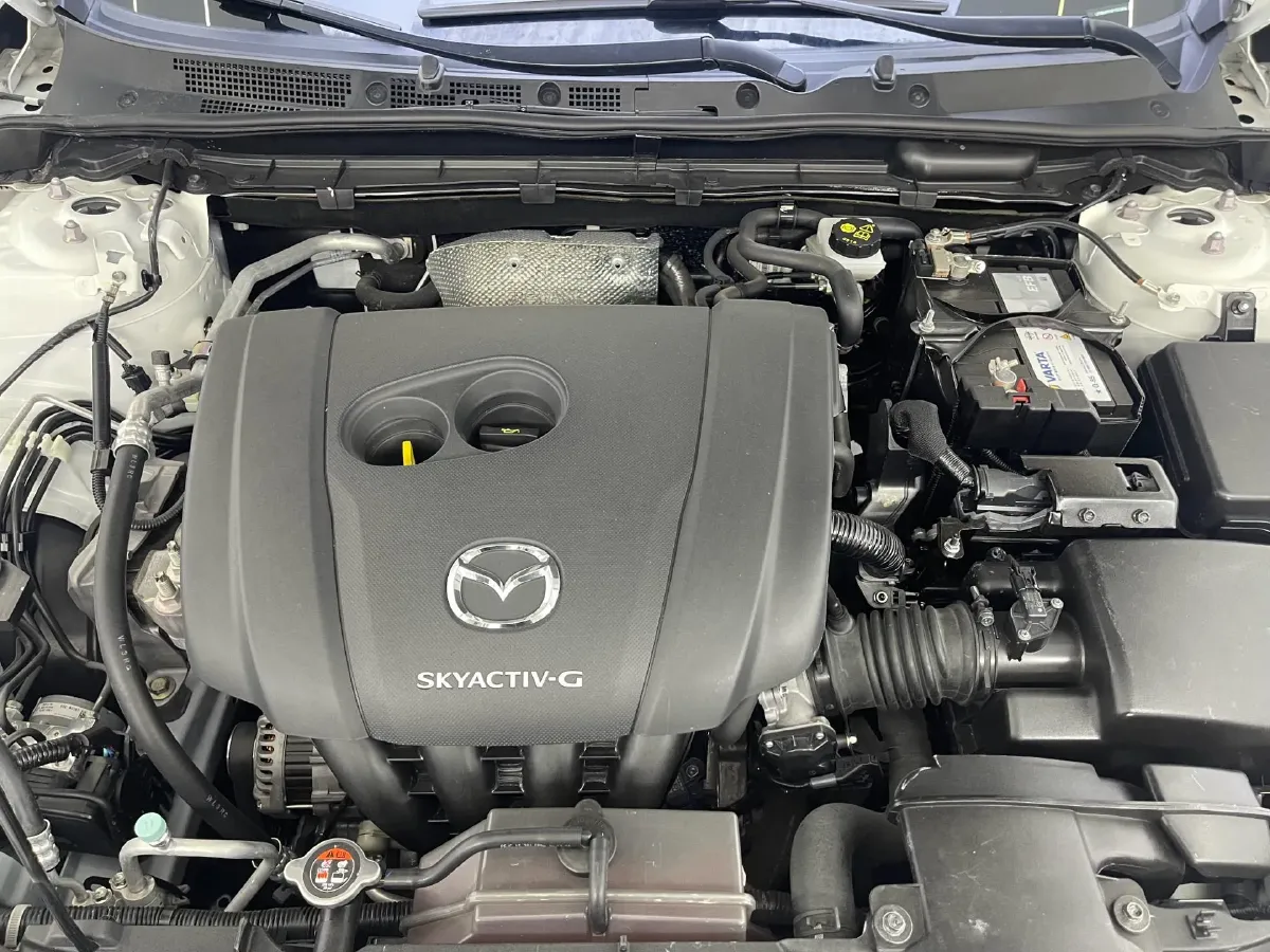 2021 Mazda CX-4 2.0L 158HP L4 6AT,autocango,china used car exporter,china ev exporter,chinese used car exporter,chinese used ev exporter