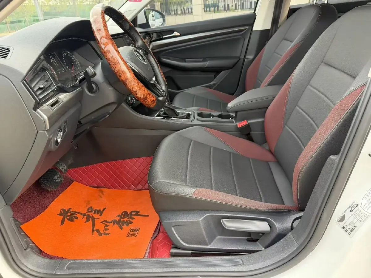 2019 MAXUS T70 2.0T 163HP L4 6AT,autocango,china used car exporter,china ev exporter,chinese used car exporter,chinese used ev exporter