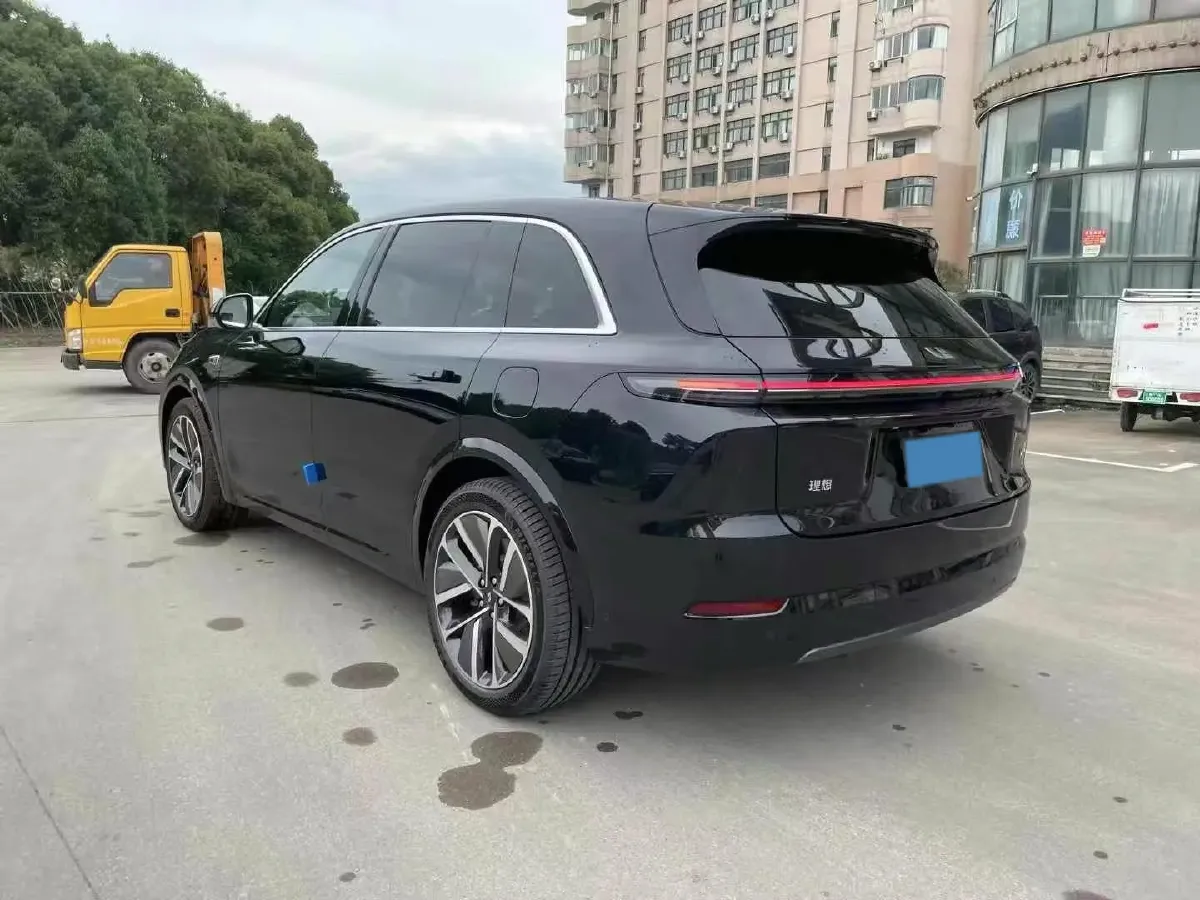 2025 Li L7 Range Extended 154HP REEV,autocango,china used car exporter,china ev exporter,chinese used car exporter,chinese used ev exporter
