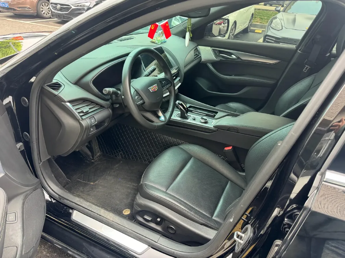 2023 Cadillac CT5 2.0T 237HP L4 10AT,autocango,china used car exporter,china ev exporter,chinese used car exporter,chinese used ev exporter