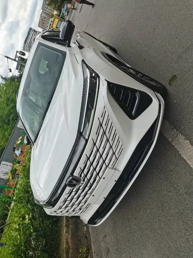 2024 ChangAn CS75 Plus 2.0T 233HP L4 8AT,autocango,china used car exporter,china ev exporter,chinese used car exporter,chinese used ev exporter