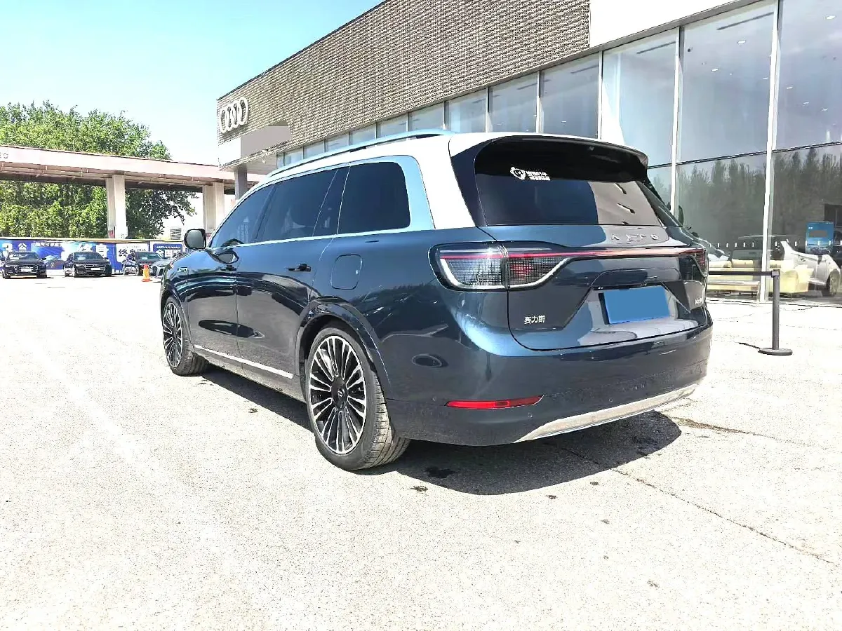 2024 AITO AITO M9 1.5T 152HP L4 REEV 42KWH,autocango,china used car exporter,china ev exporter,chinese used car exporter,chinese used ev exporter