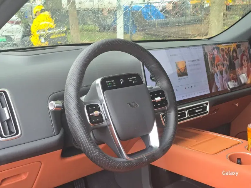 2024 Li L8 Range Extended 154HP REEV 42.8KWH,autocango,china used car exporter,china ev exporter,chinese used car exporter,chinese used ev exporter