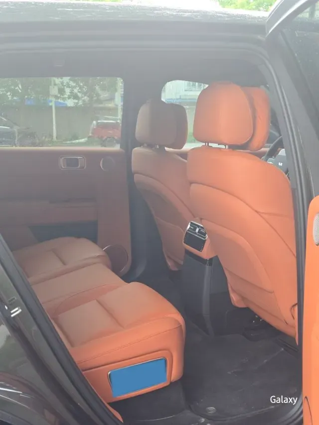 2024 Li L8 Range Extended 154HP REEV 42.8KWH,autocango,china used car exporter,china ev exporter,chinese used car exporter,chinese used ev exporter