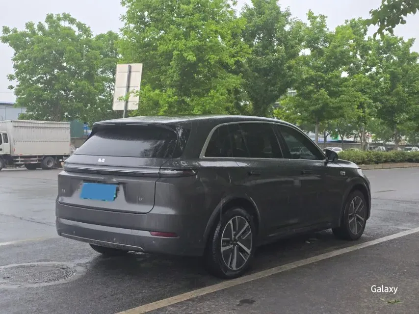 2024 Li L8 Range Extended 154HP REEV 42.8KWH,autocango,china used car exporter,china ev exporter,chinese used car exporter,chinese used ev exporter