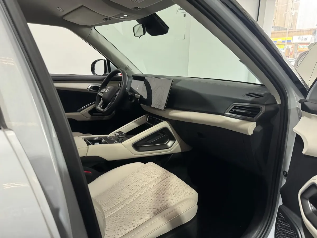 2024 BYD YuanUP BEV 45.12KWH,autocango,china used car exporter,china ev exporter,chinese used car exporter,chinese used ev exporter